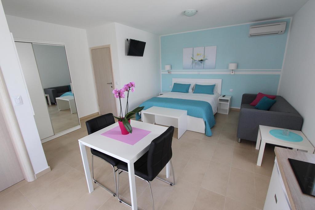 Studio Emanuel Rovinj Bagian luar foto