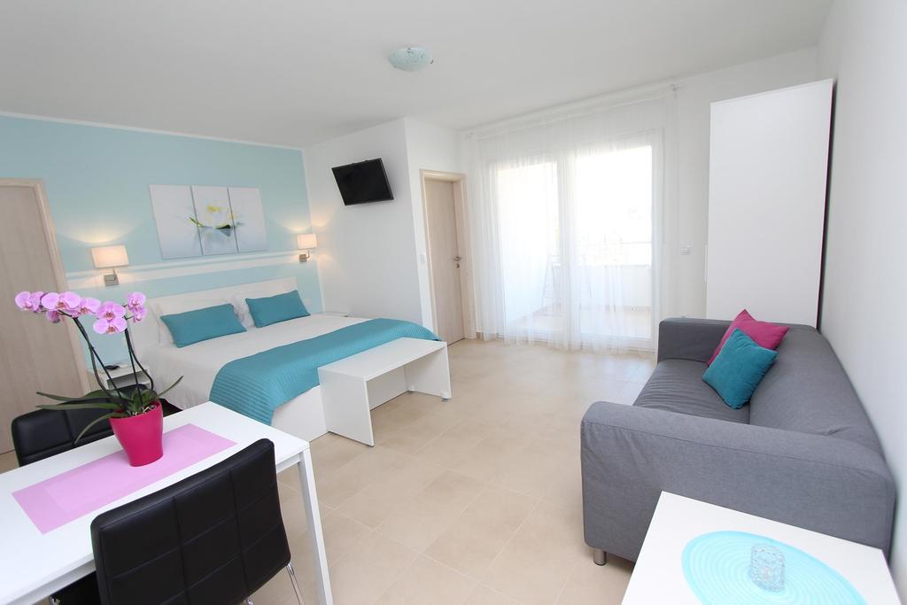 Studio Emanuel Rovinj Bagian luar foto
